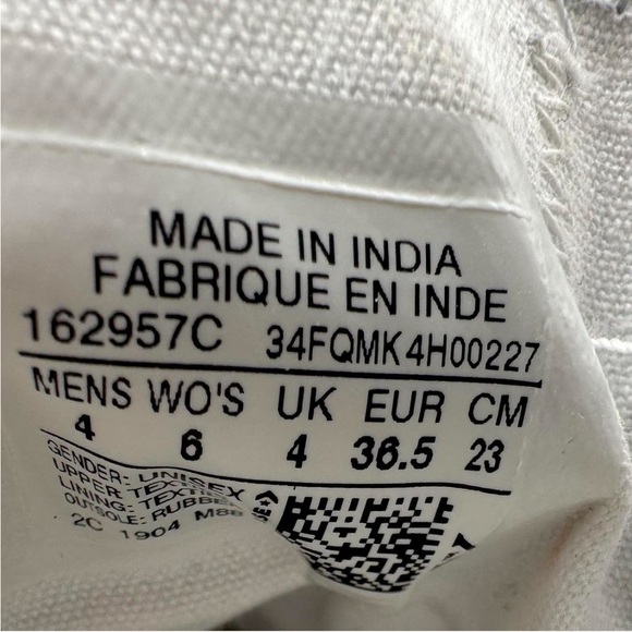 Converse Allstar Gray Sneakers 

Men size 4
Women size 6 - Picture 4 of 4